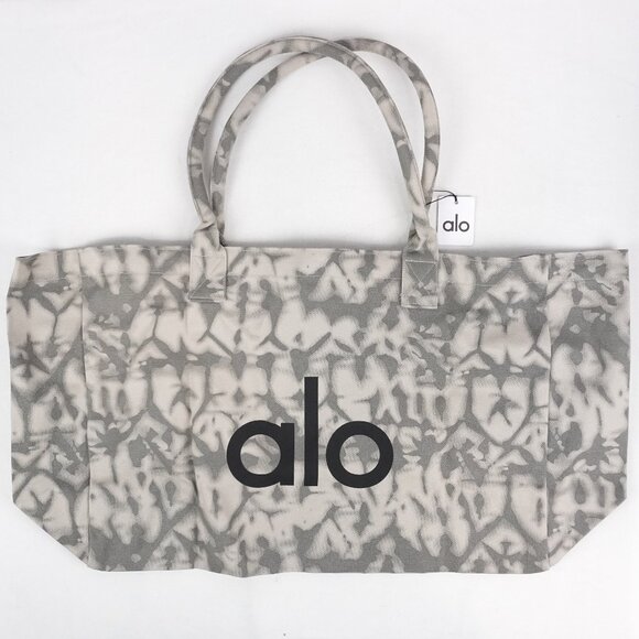 ALO Yoga Shopper Tote Bag with Logo Print in Grey Tiedye - NWT - Picture 1 of 10